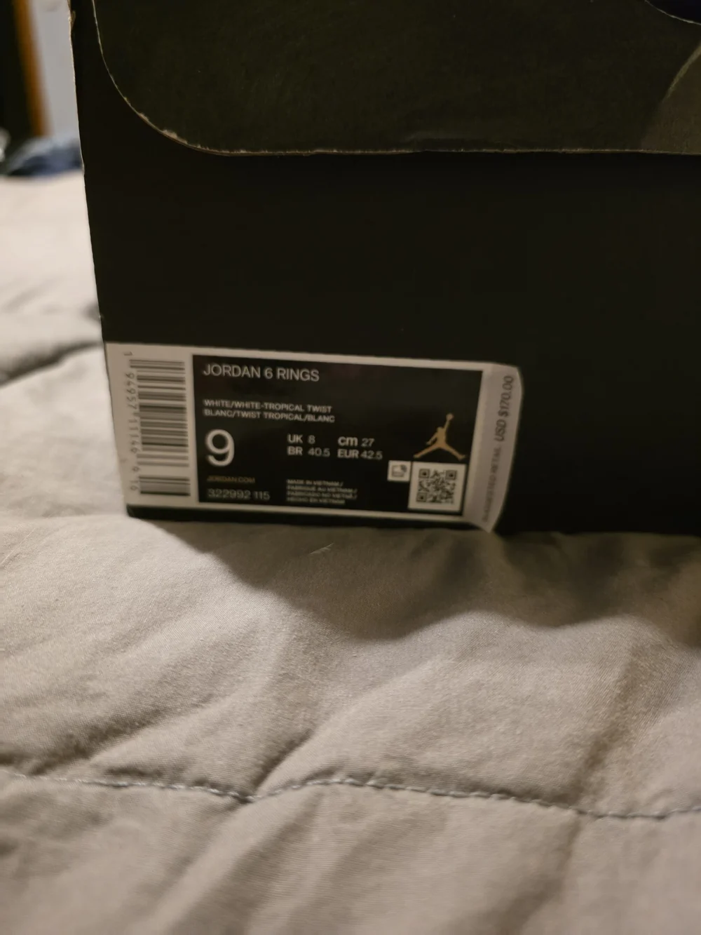 Jordan men sneakers